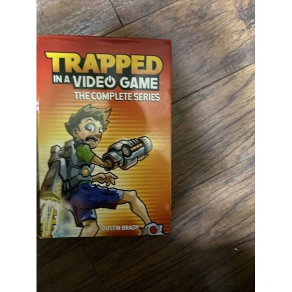 Trapped in a Video Game: The Complete Series - Paperback - Like New - Picture 1 of 9